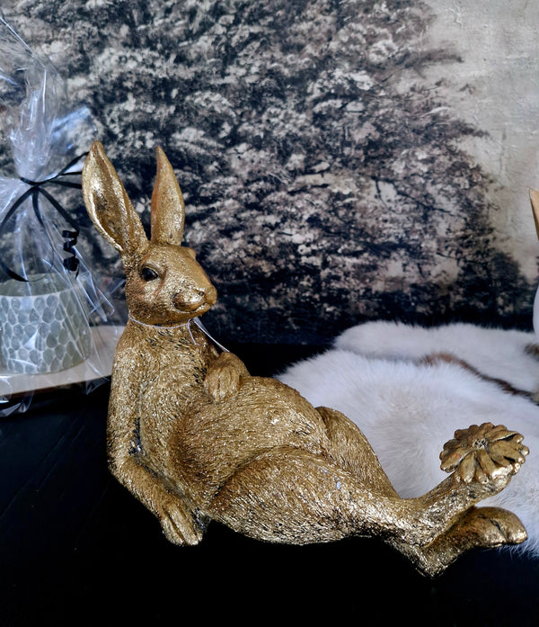 Alinterieur - Pasen - Liggend konijn met bloem - Goud
