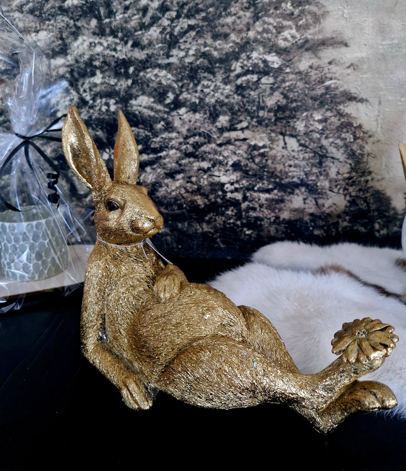 Alinterieur - Pasen - Liggend konijn met bloem - Goud