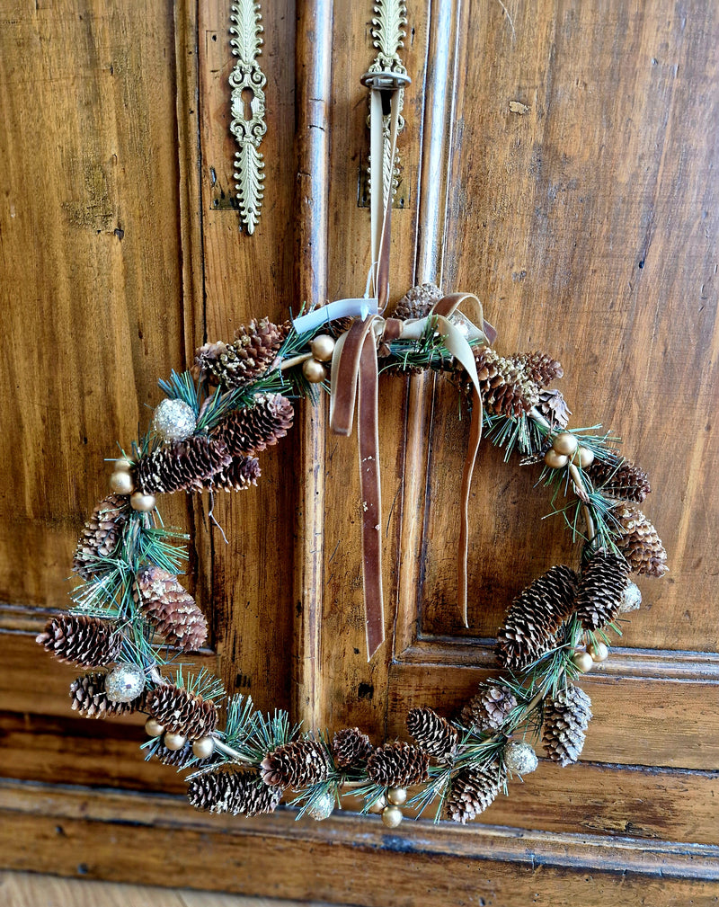 Alinterieur - Krans - met dennenappels - 30cm